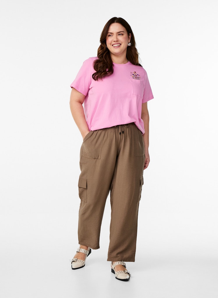 Pink Pocket Stuttermabolur