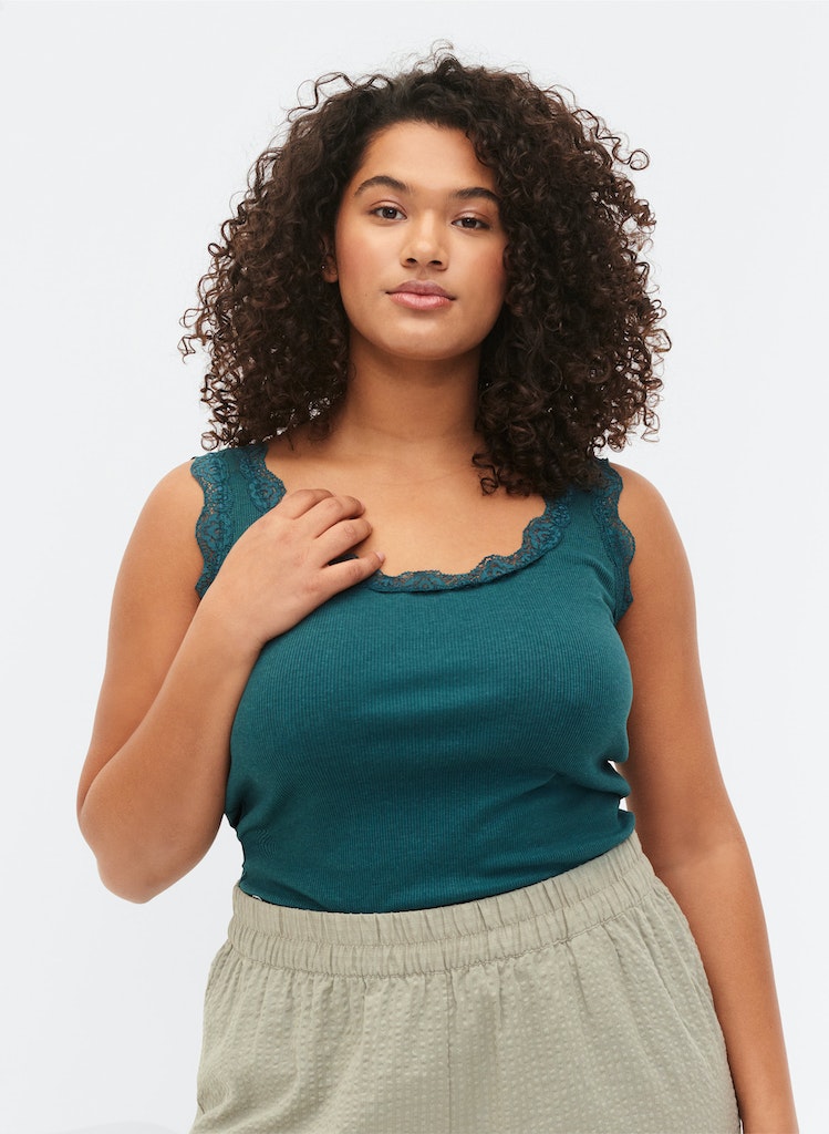 Liv Lace Hlýrabolur