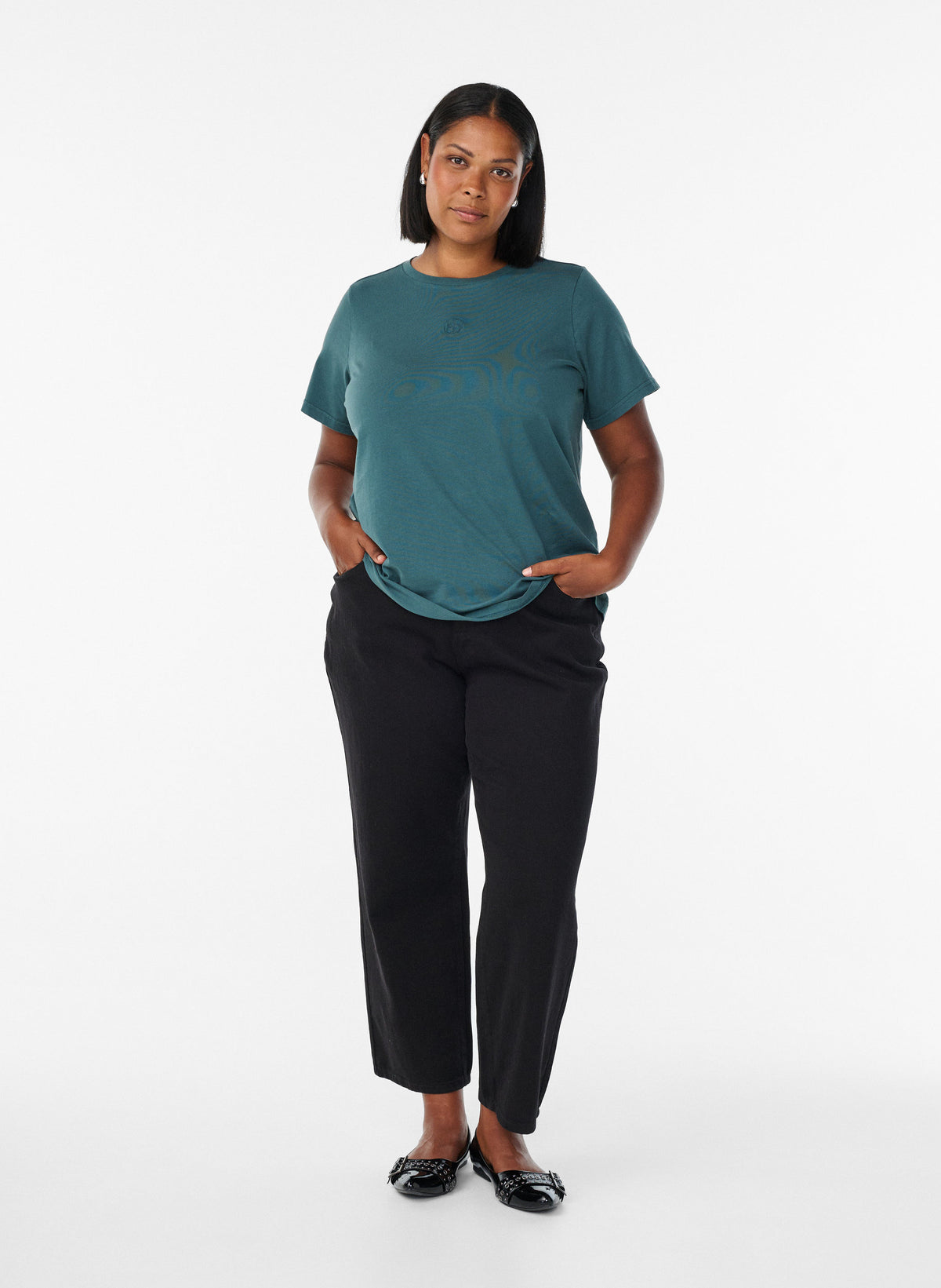 Emelie Stuttermabolur