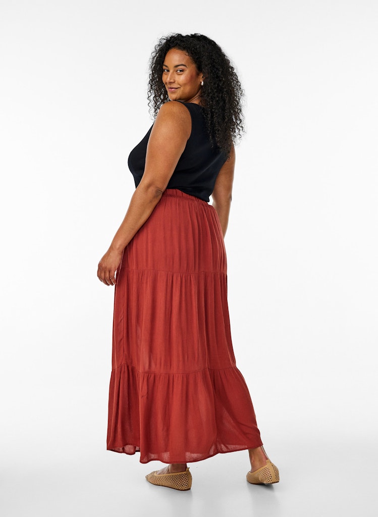Tiered Rose Maxi Pils