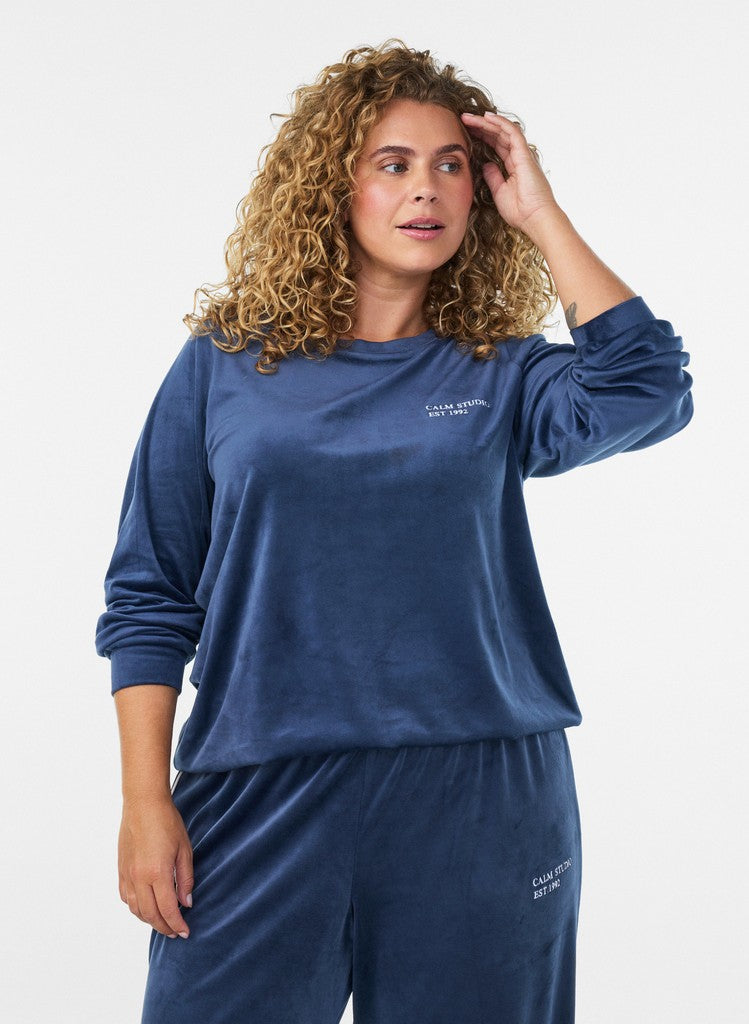Helena Velúr Peysa - Insignia Blue