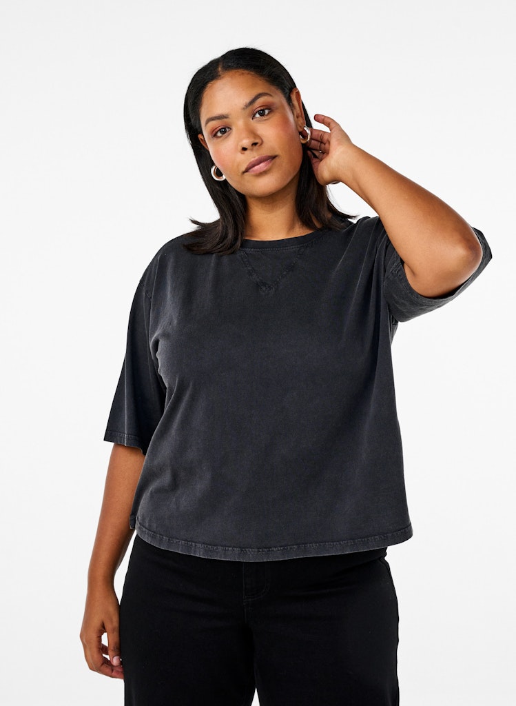 Fiona Boxy TEE