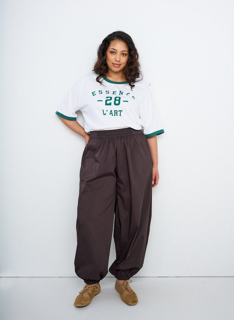 Jane Boxy TEE