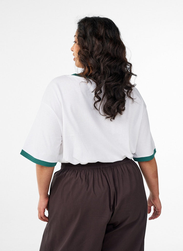Jane Boxy TEE