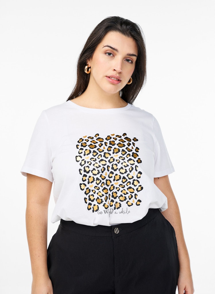 Bright Leo T-shirt