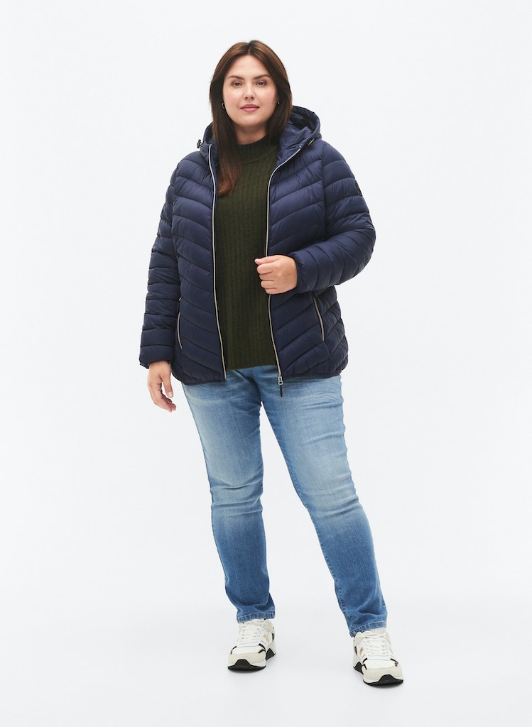 Sally Primaloft Stutt Úlpa