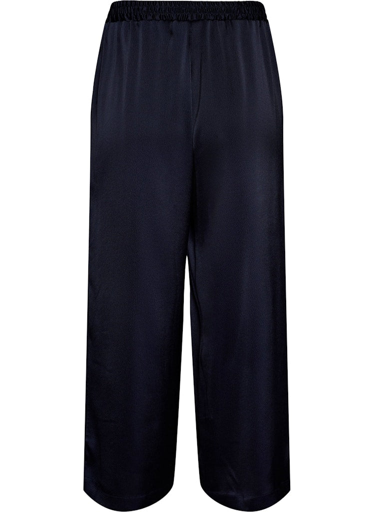 Mona Buxur