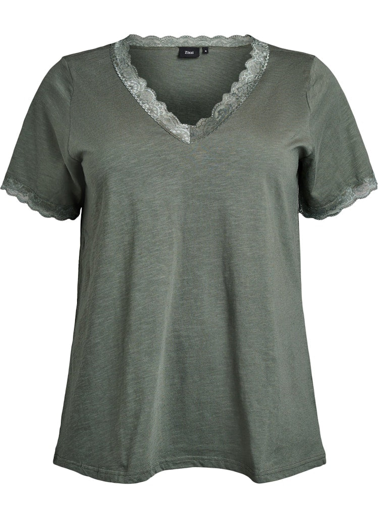 Kamia Lace Stuttermabolur