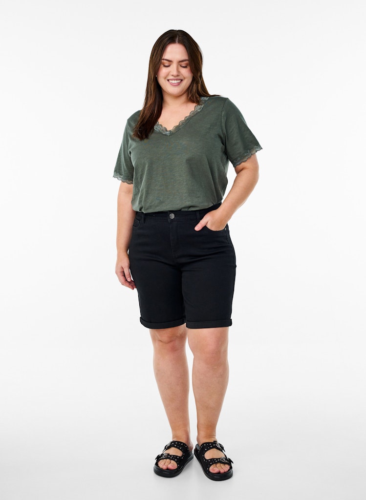 Kamia Lace Stuttermabolur