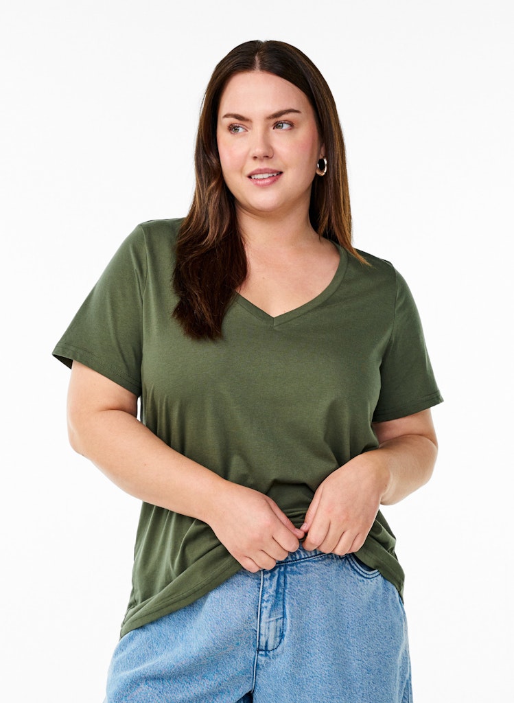 Katja V-neck Stuttermabolur