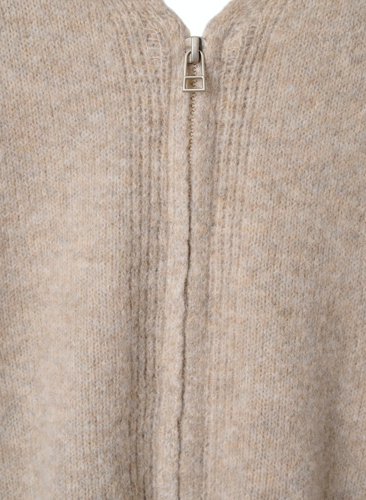 Comfy Zip Golla