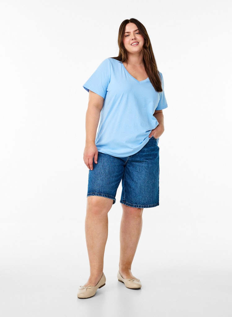 Katja V-neck Stuttermabolur