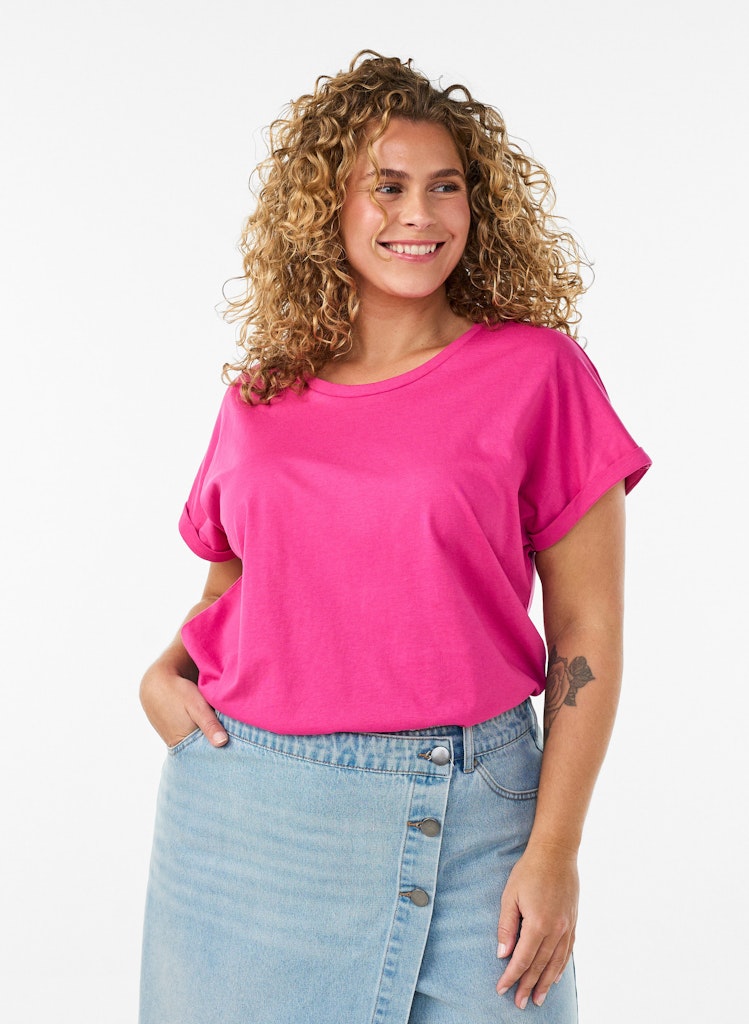 Katja Stuttermabolur