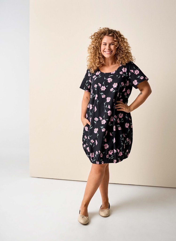 Black Pink Easy Kjóll