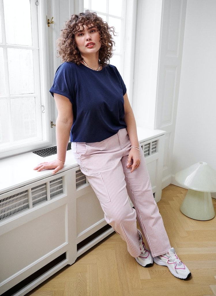 Katja Noos Stuttermabolur