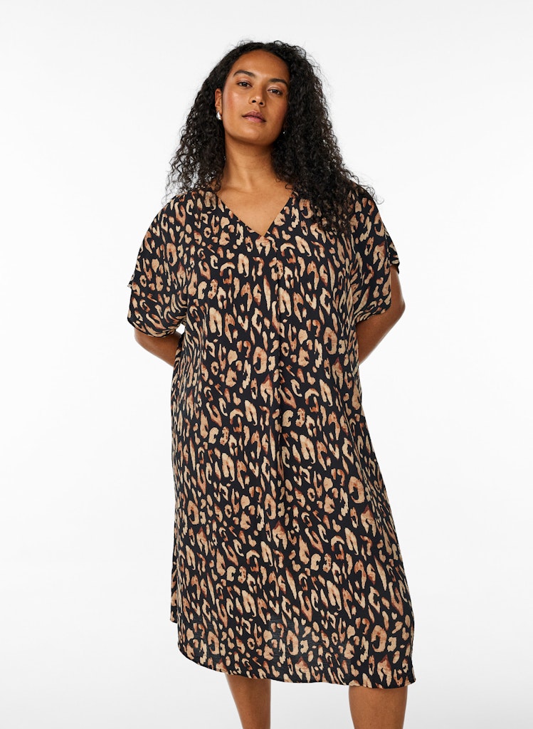 Black Leopard Kjóll