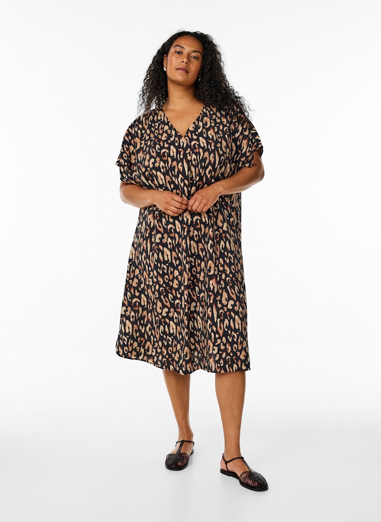 Black Leopard Kjóll