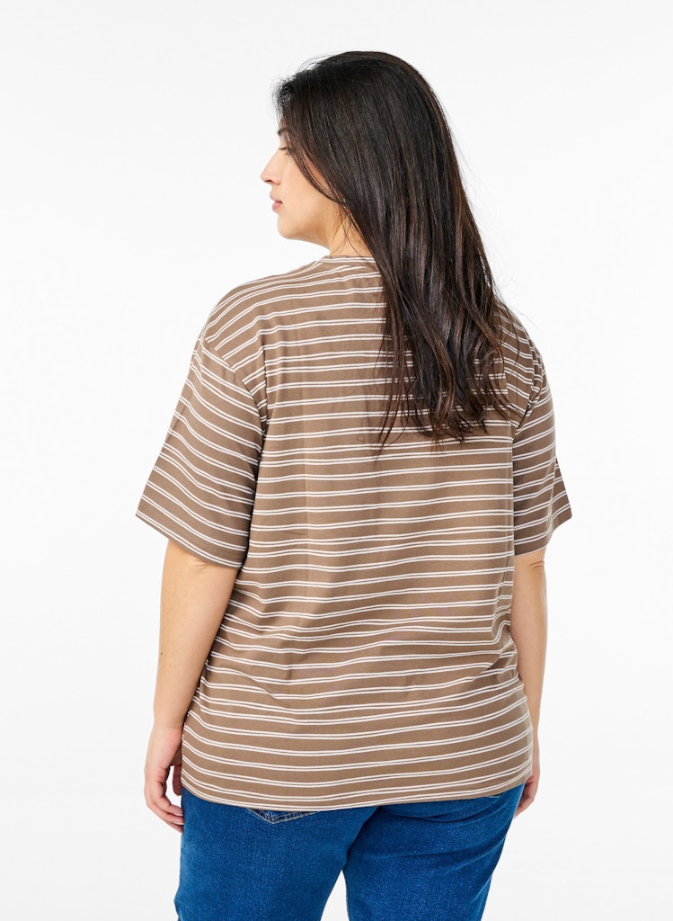 Pomelo Stuttermabolur