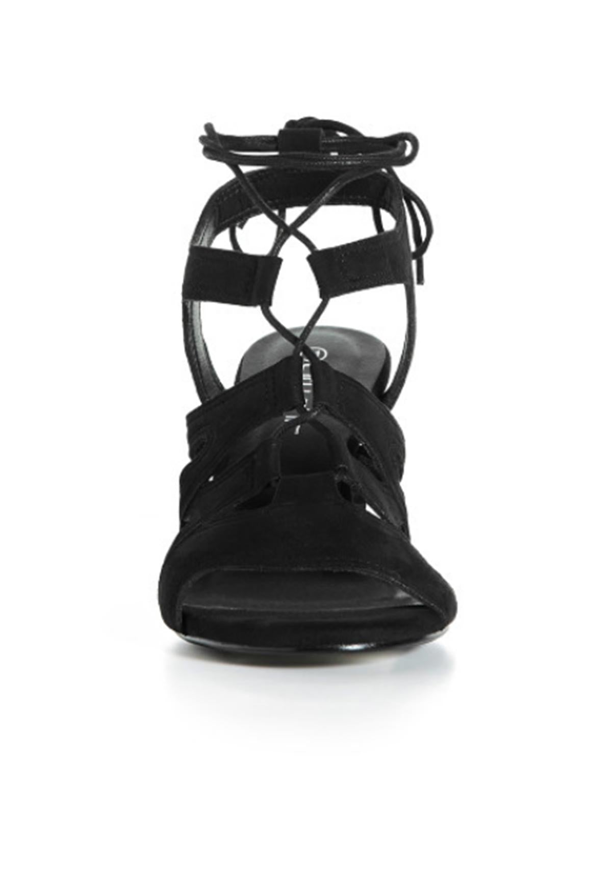 Lacey Strappy Sandalar