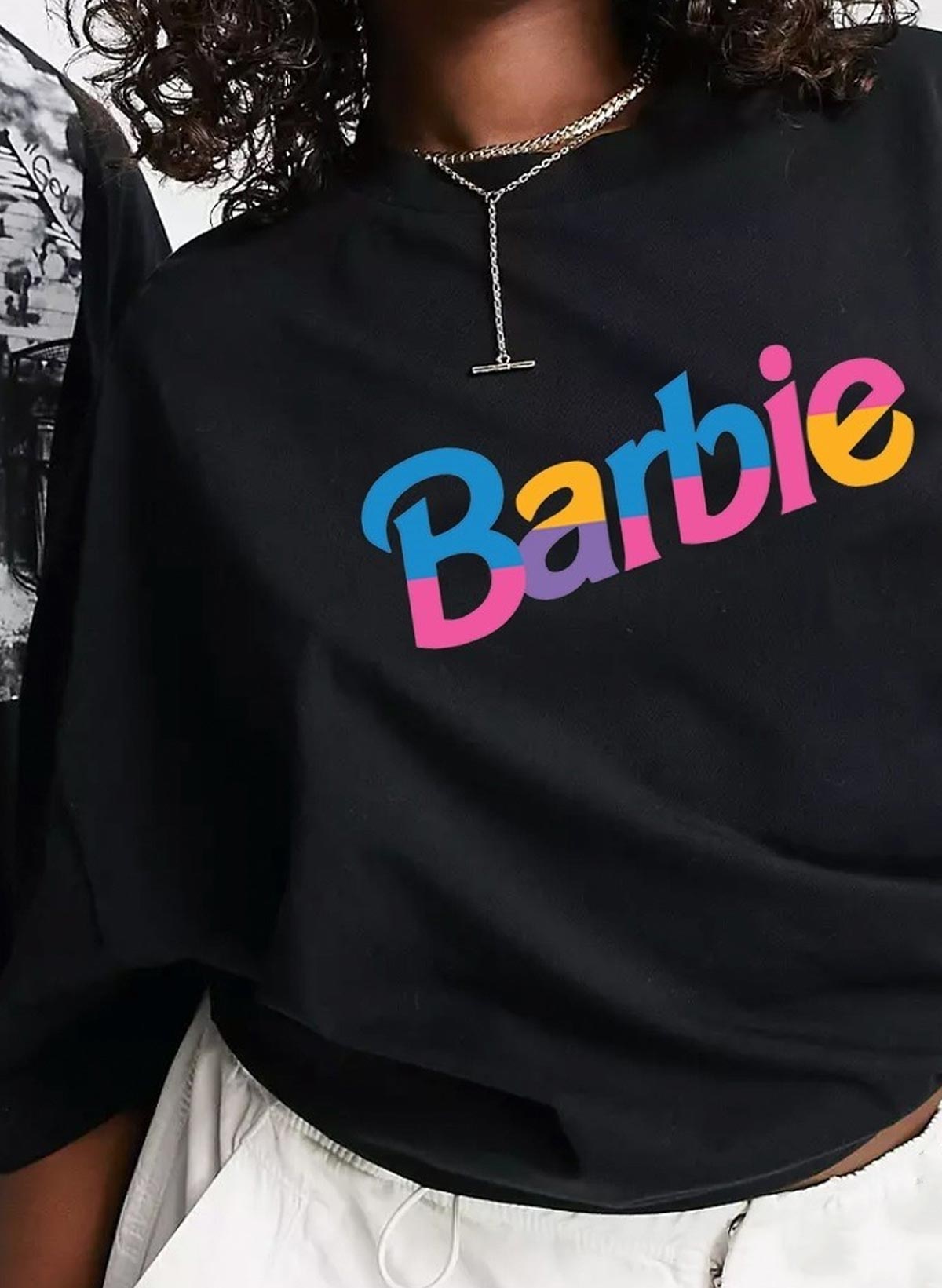 Barbie Logo Stuttermabolur