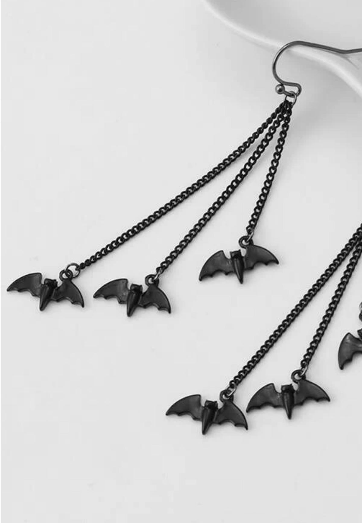 She a Battie Eyrnalokkar