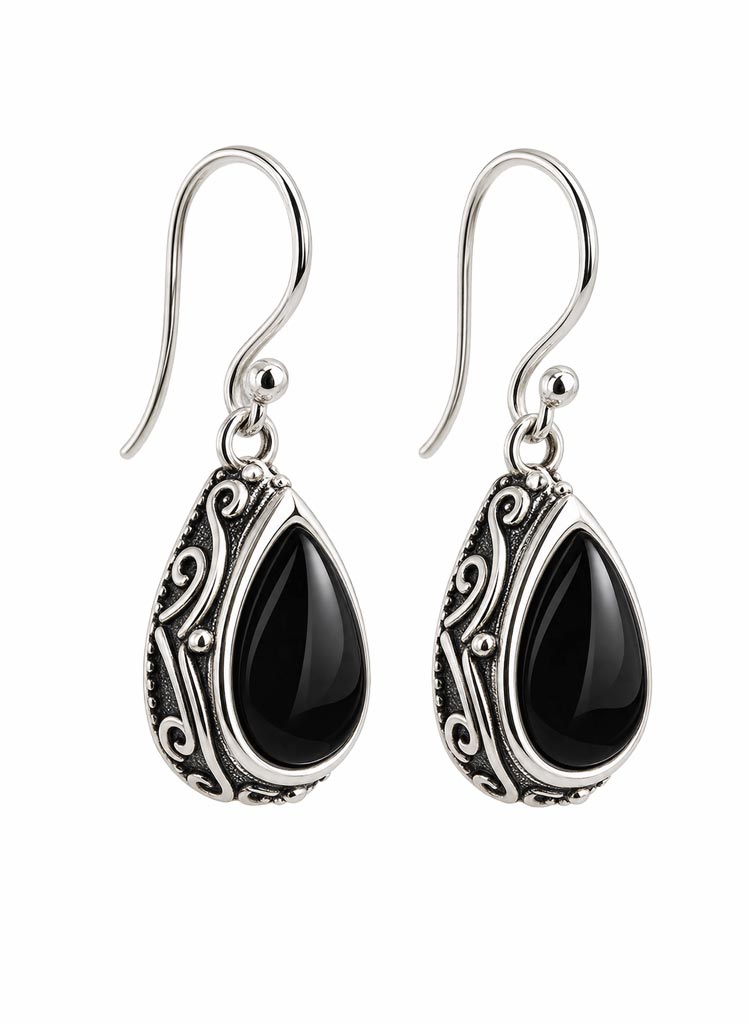 Black Teardrops Eyrnalokkar