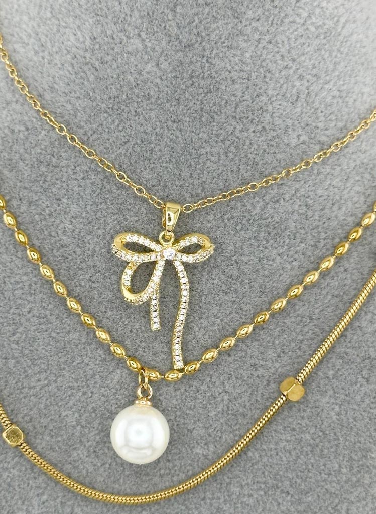 Crystal Bow Hálsmen