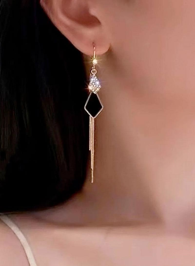 Diamond drop Eyrnalokkar