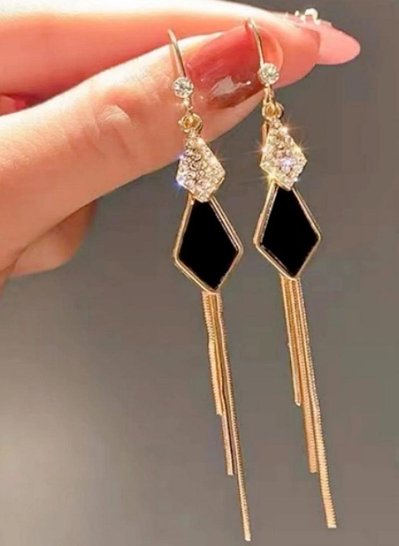 Diamond drop Eyrnalokkar