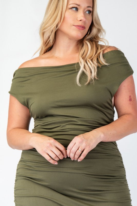 Cassie Kjóll