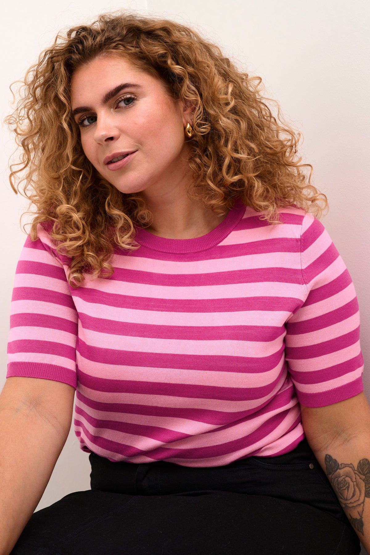 Rosebloom Stripe Peysa
