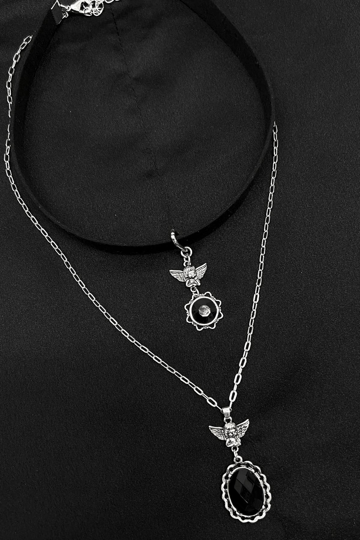 Romantic Two Row Choker