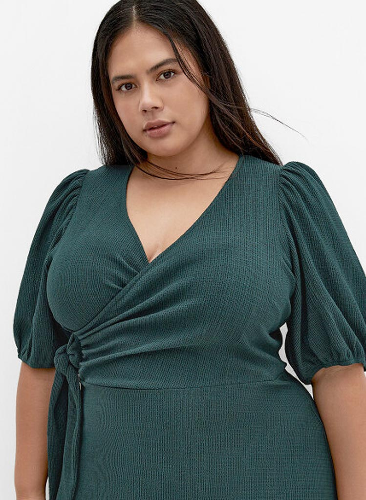 Katelyn Emerald Kjóll