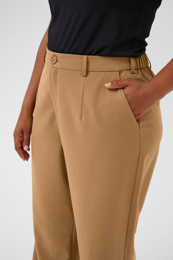 Merla Buxur - Toasted Coconut