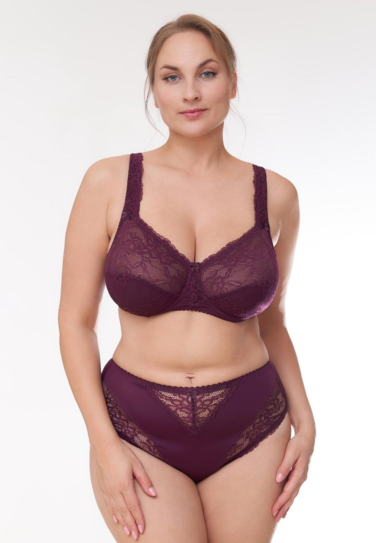 Queen Bae Nærbuxur - Dark Cherry