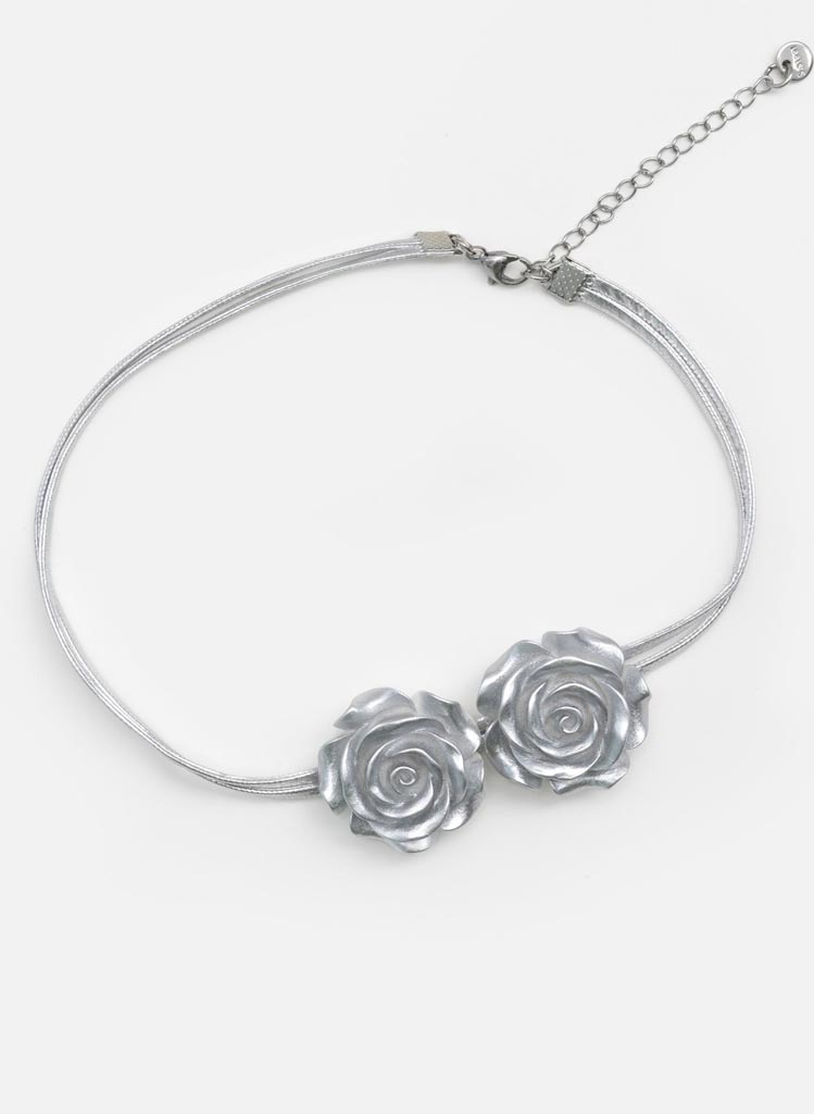 Silver Rose Choker Hálsmen