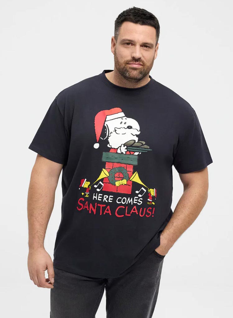 Snoopy Christmas T-shirt