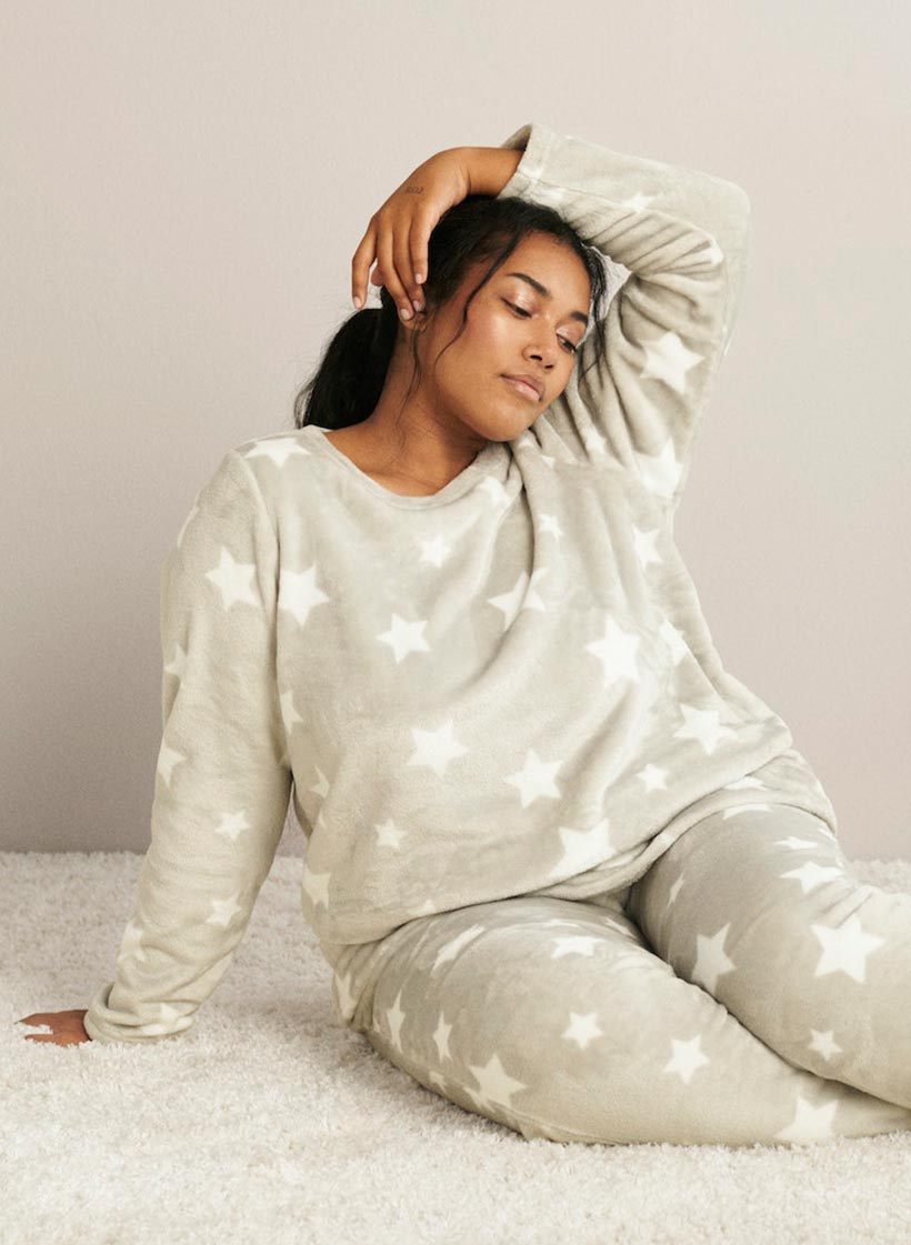 Grey Star Kósý peysa