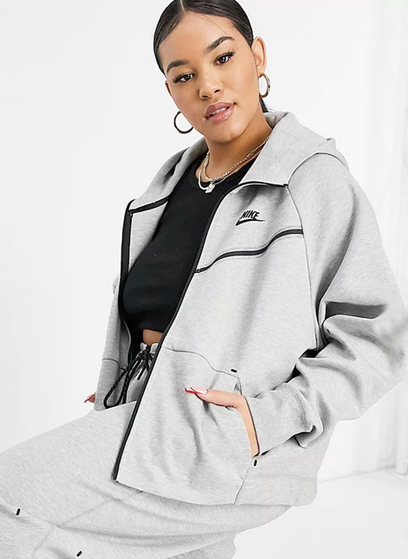 Nike Tech Fleece Hettupeysa