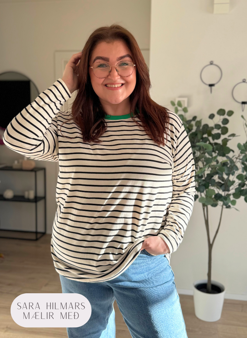 Winni Síðermabolur