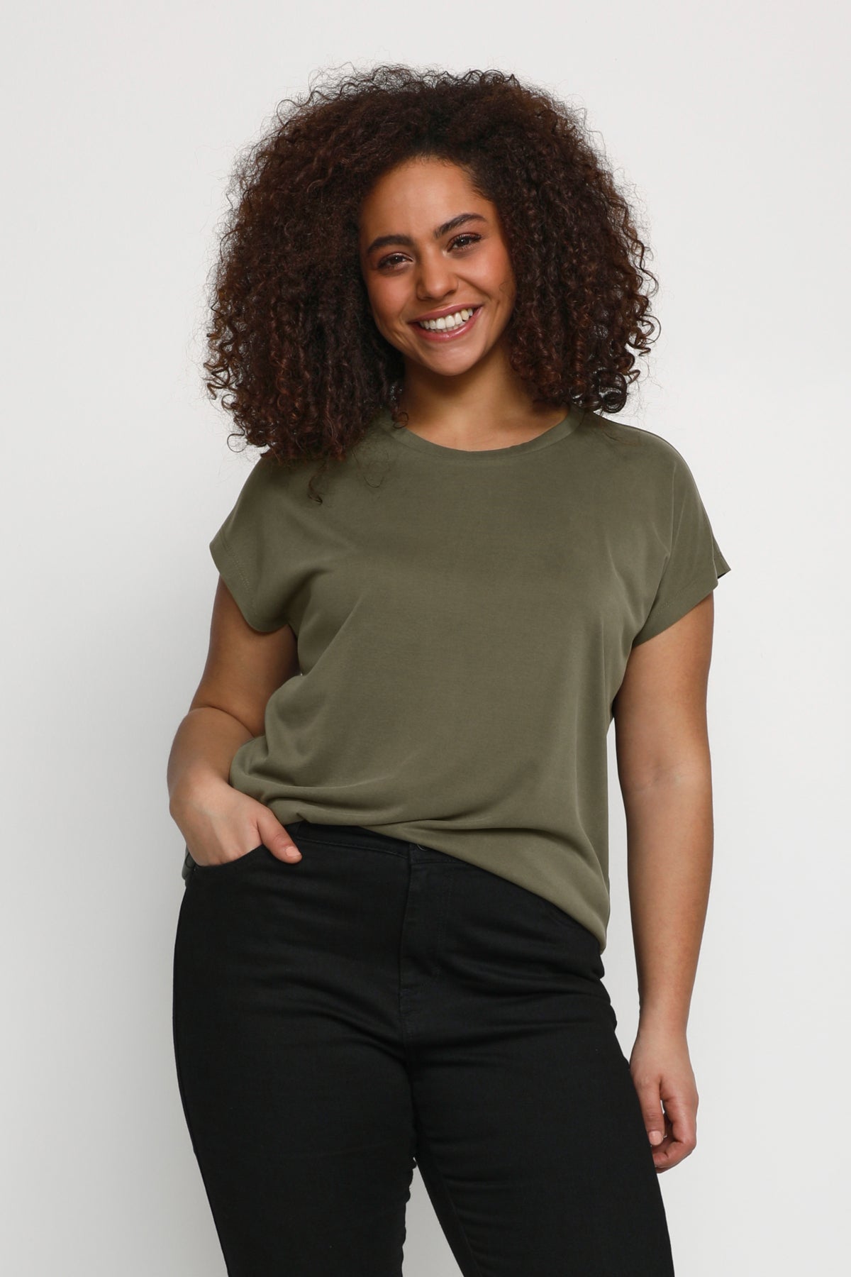 Roundneck T-Shirt