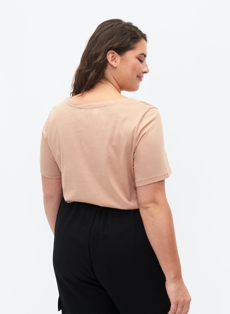 Natural Face T-shirt