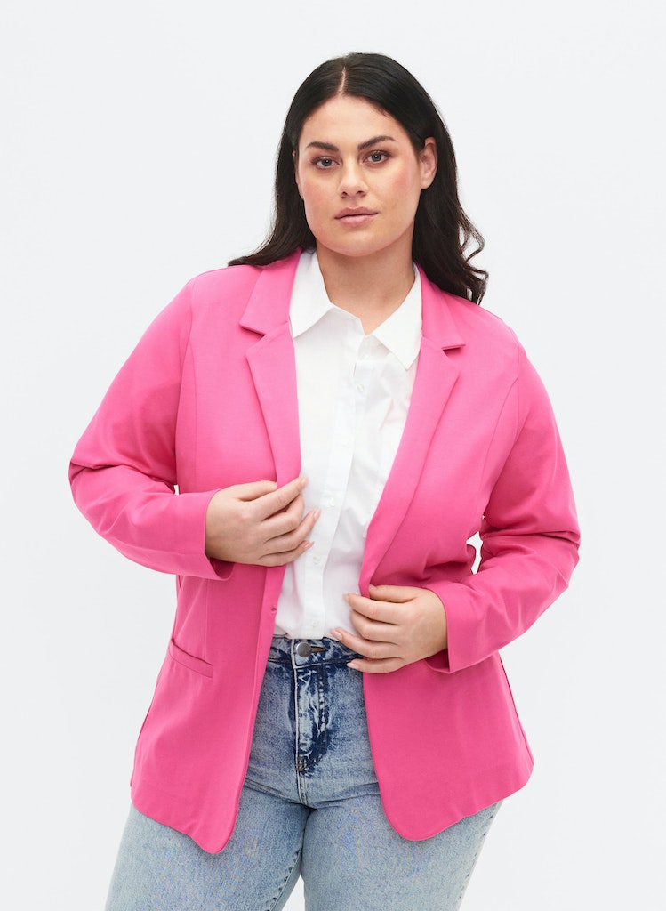 Maddie Blazer - Pink