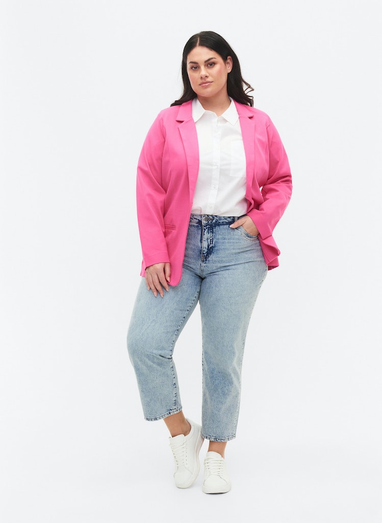 Maddie Blazer - Pink